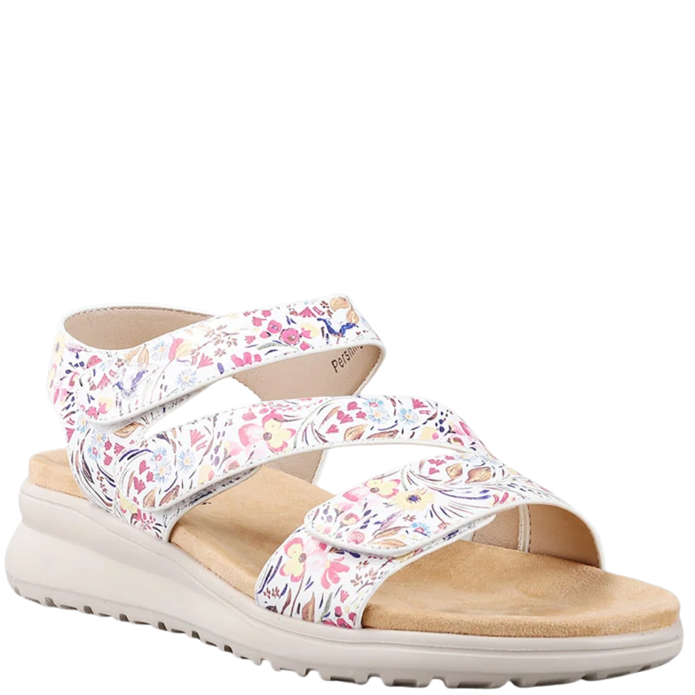 CC Resorts - Pershing - White Floral