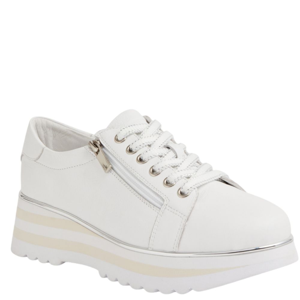 Django & Juliette - Eammes - White Leather